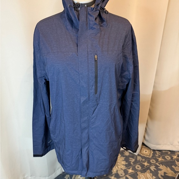 32 Degrees Men's Navy Raincoat with Hood - Picture 1 of 9
